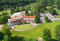 Shawnee Inn and Golf Resort